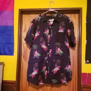 Men's Button Down Hawaiian Shirt